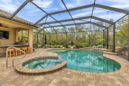 Picture of 8224 Larkspur Circle, Sarasota, FL 34241