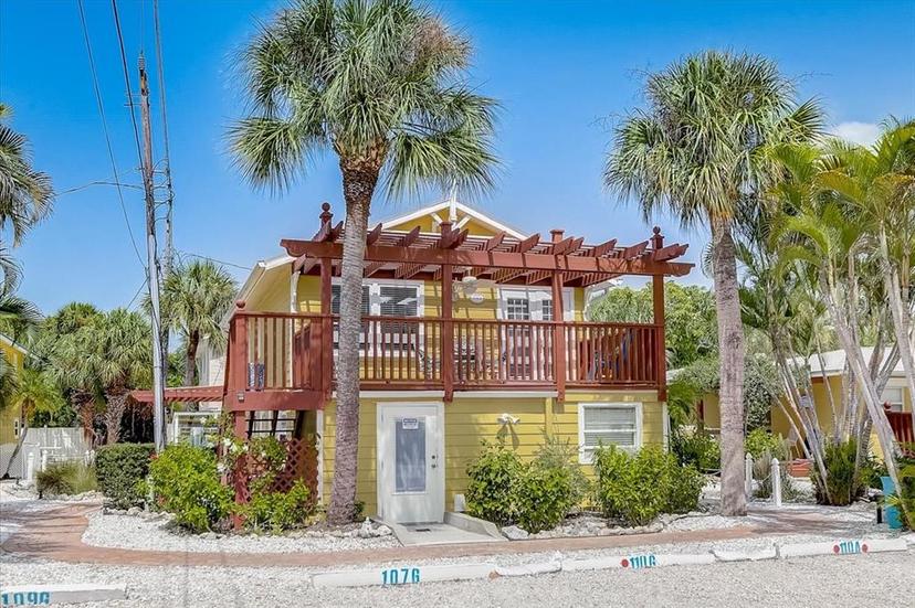 Picture of 110 Oak Avenue Unit A, Anna Maria FL 34216