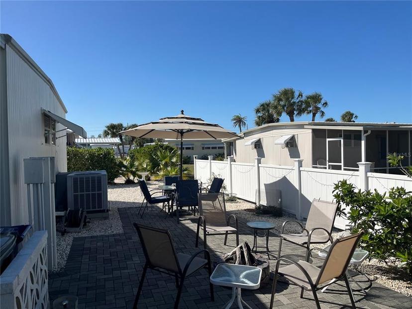 Picture of 519 Roma Road, Venice FL 34285