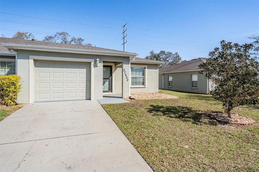 Picture of 37850 Prairie Rose Loop, Zephyrhills FL 33542