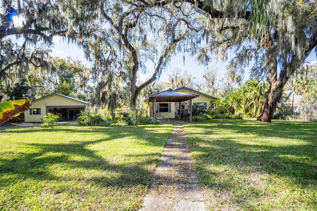 Picture of 9415 Cat Track Trail, Lake Wales, FL 33898