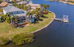 Picture of 5321 Fishersound Lane, Apollo Beach, FL 33572