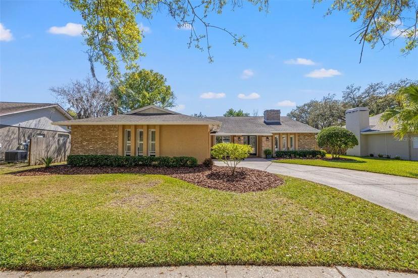 Picture of 4010 Priory Circle, Tampa FL 33618