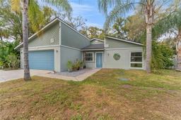 Picture of 2402 Regal Drive, Lutz, FL 33549