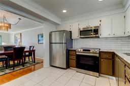 Picture of 4750 Cove Circle Unit 604, St Petersburg, FL 33708