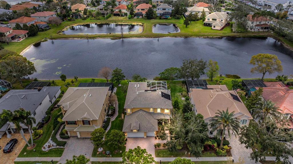 Picture of 2665 Lakebreeze Lane N, Clearwater, FL 33759