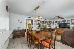 Picture of 1000 S Semoran Boulevard Unit 511, Winter Park, FL 32792