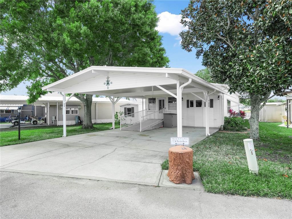 Picture of 44 Queen Of Waters Street, Lake Wales, FL 33898