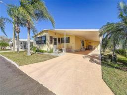 Picture of 2122 Maui Drive, Holiday, FL 34691