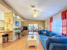 Picture of 2122 Maui Drive, Holiday, FL 34691