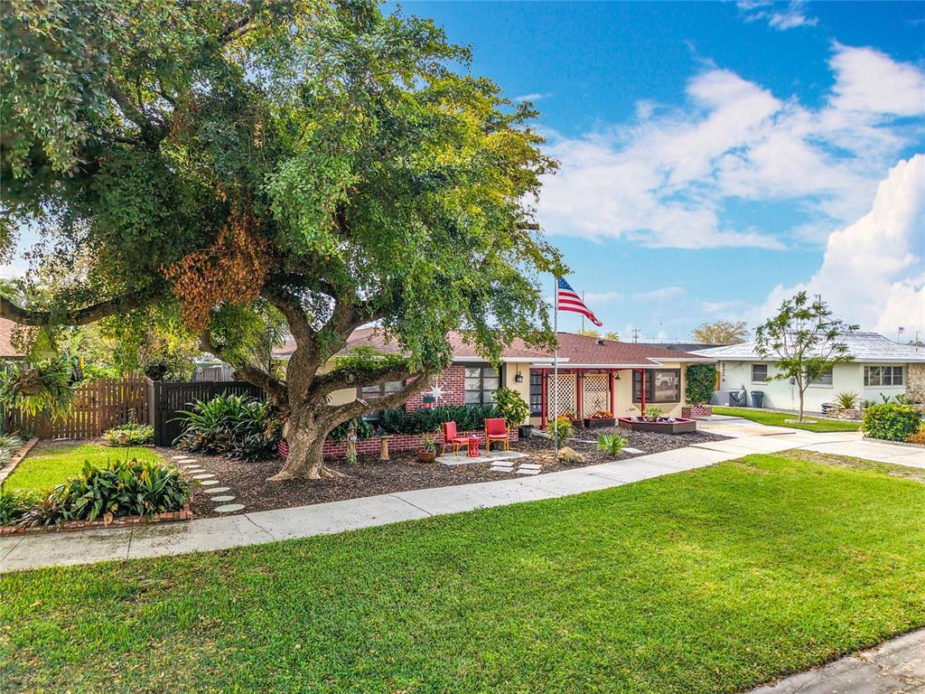 Picture of 4320 SE 16Th Place, Cape Coral, FL 33904