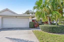 Picture of 3880 Wilshire Circle Unit 28, Sarasota, FL 34238