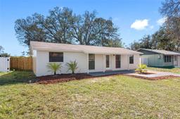 Picture of 6514 Runningwoods Drive, Tampa, FL 33634