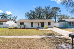 Picture of 6514 Runningwoods Drive, Tampa, FL 33634