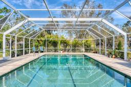 Picture of 3223 W Forest Lake Circle, Sarasota, FL 34232