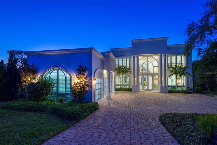 Picture of 110 Harbor View Lane, Belleair Bluffs FL 33770