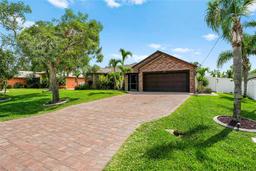 Picture of 1908 SW 27Th Terrace, Cape Coral, FL 33914