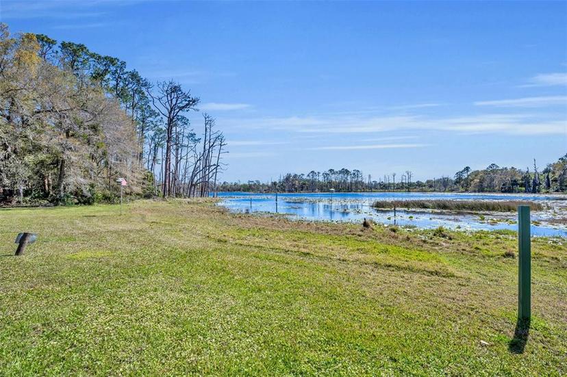 Picture of 390 Lake Geneva Road, Geneva FL 32732