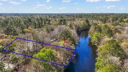 Picture of 10550 N Silverlake Point, Dunnellon, FL 34434