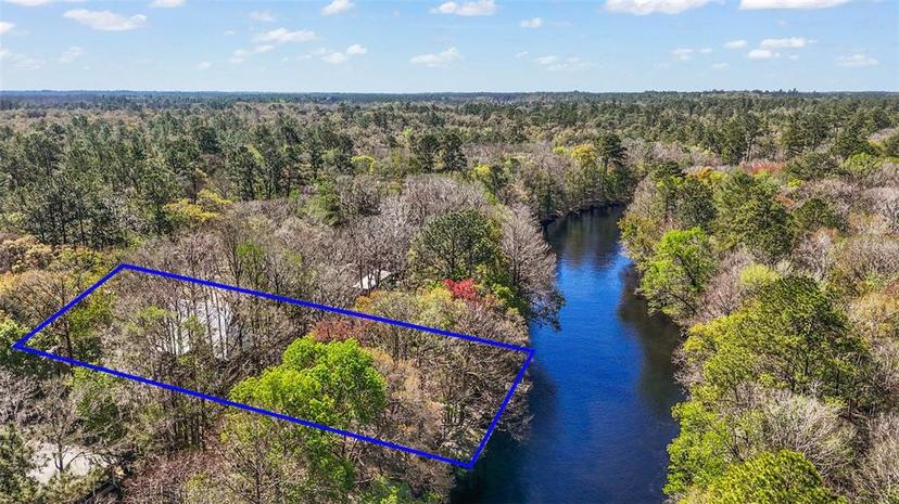 Picture of 10550 N Silverlake Point, Dunnellon FL 34434