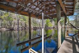 Picture of 10550 N Silverlake Point, Dunnellon, FL 34434