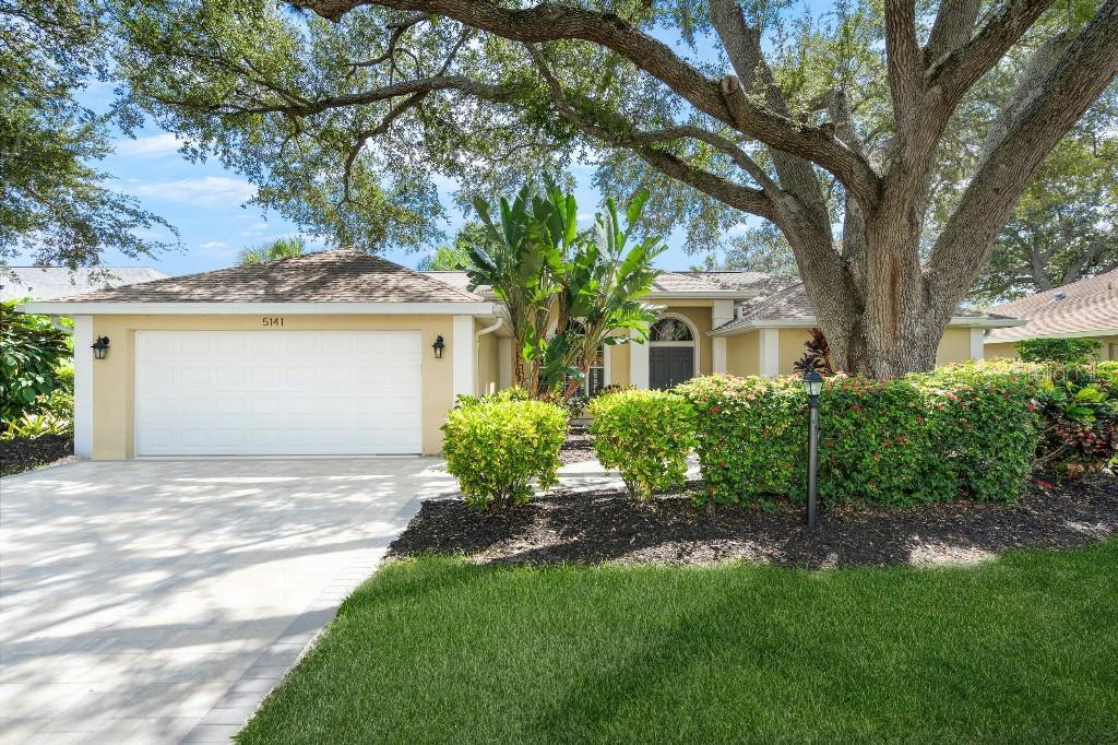 Picture of 5141 Sunnydale Circle, Sarasota, FL 34233