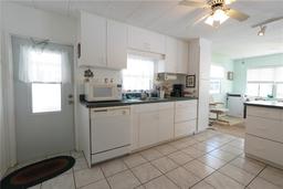 Picture of 2880 54Th Avenue N Unit 125, St Petersburg, FL 33709