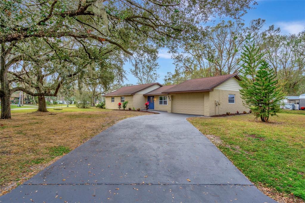 Picture of 5749 Southernview Drive, Zephyrhills, FL 33541