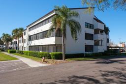 Picture of 2587 Countryside Boulevard Unit 6103, Clearwater, FL 33761