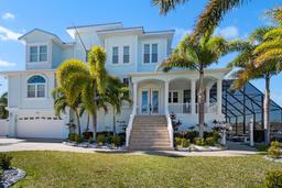 Picture of 829 Blue Heron Boulevard, Ruskin, FL 33570