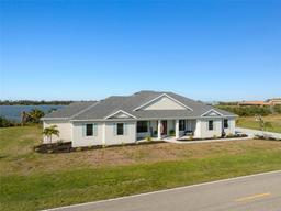 Picture of 3319 Gulf City Road, Ruskin, FL 33570