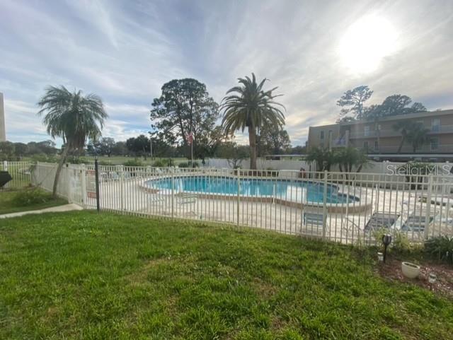 Picture of 225 Country Club Drive Unit 1104, Largo FL 33771