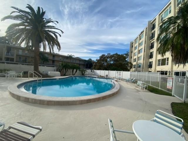 Picture of 225 Country Club Drive Unit 1104, Largo FL 33771