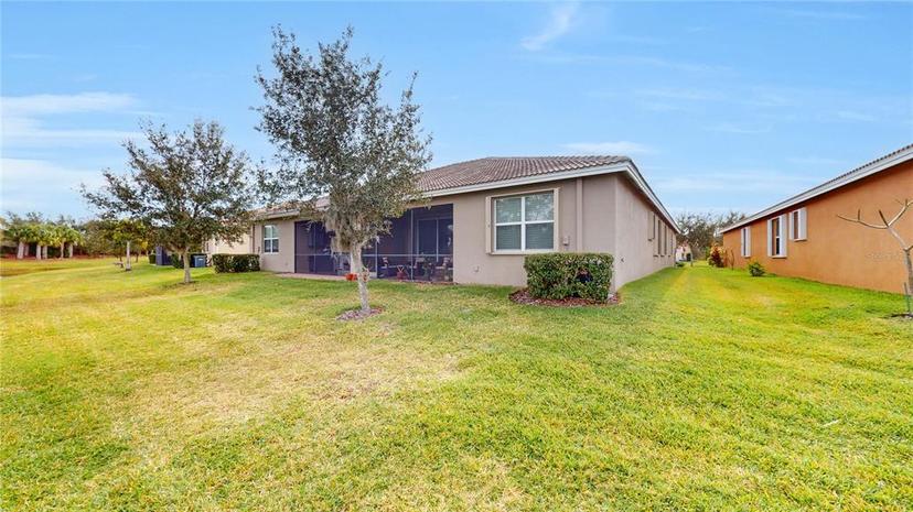 Picture of 15644 Aurora Lake Circle, Wimauma FL 33598