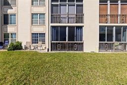 Picture of 19029 Us Highway 19 N Unit 7-9, Clearwater, FL 33764