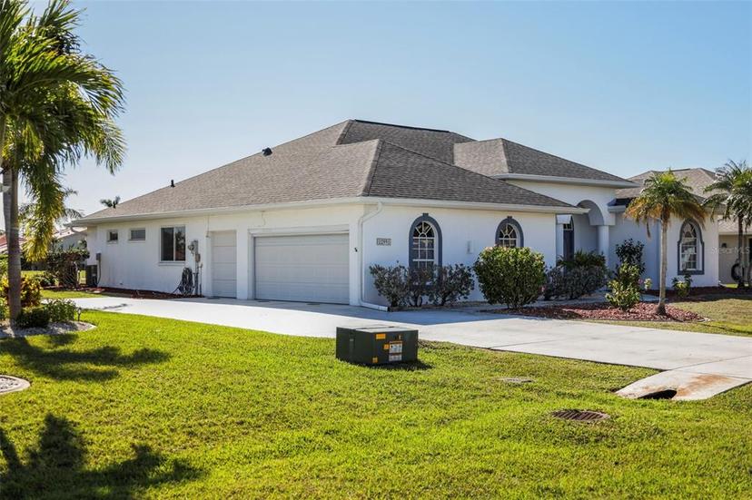 Picture of 12991 SW Kingsway Circle, Lake Suzy FL 34269