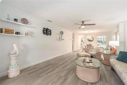 Picture of 11200 102Nd Avenue N Unit 19, Seminole, FL 33778