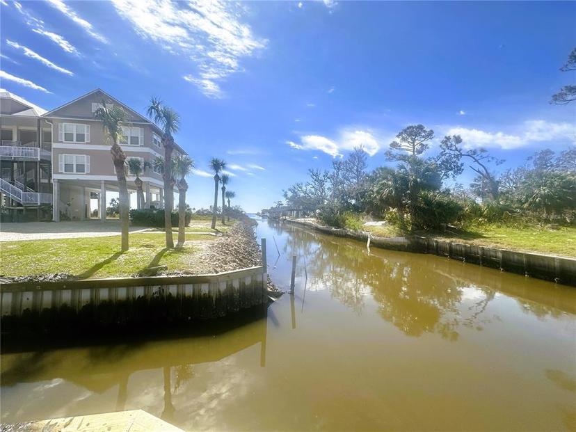 Picture of 148 1St Ave E. E Unit A203, Horseshoe Beach, FL 32648