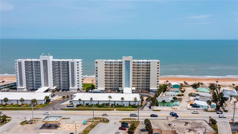 Picture of 1133 Ocean Shore Boulevard Unit 302, Ormond Beach FL 32176