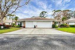 Picture of 5614 Garden Lakes Drive, Bradenton, FL 34203