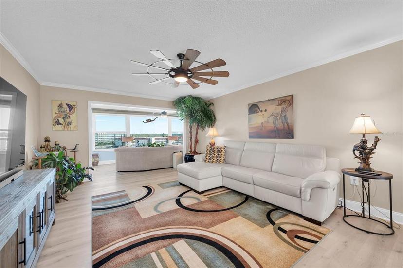 Picture of 5925 Shore Boulevard S Unit 503, Gulfport FL 33707