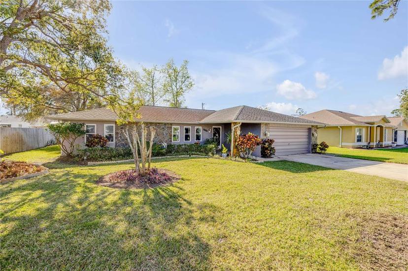 Picture of 2828 Pine Tree Drive, Edgewater FL 32141