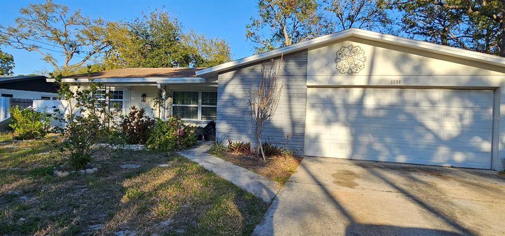 Picture of 5998 8Th Street S, St Petersburg, FL 33705