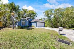 Picture of 503 Sugar Creek Drive, Plant City, FL 33563