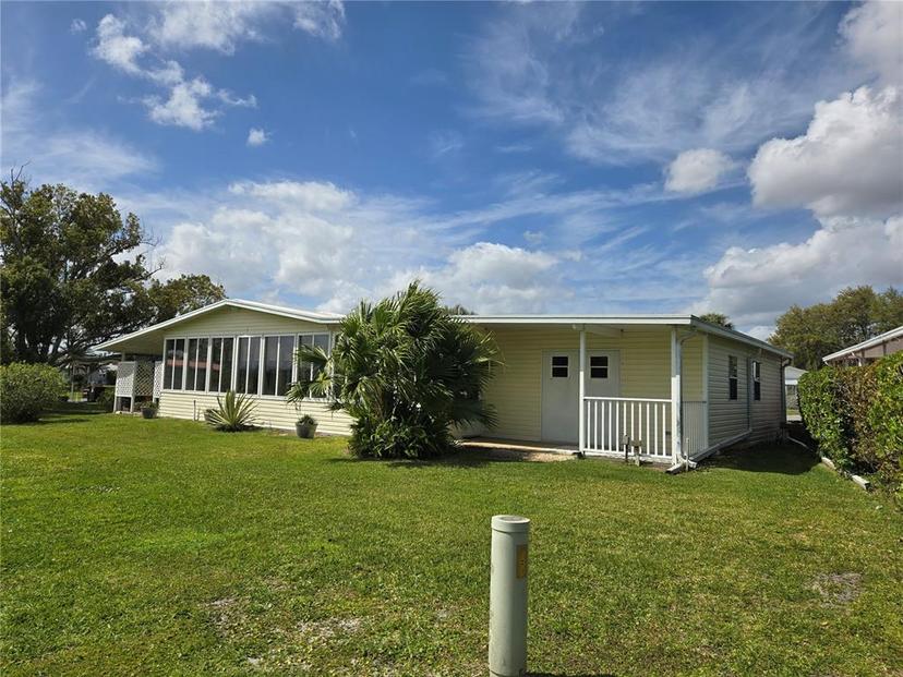 Picture of 9 Edinburgh Drive, Haines City FL 33844