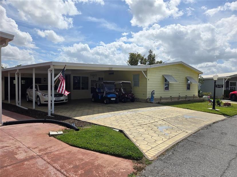 Picture of 9 Edinburgh Drive, Haines City FL 33844