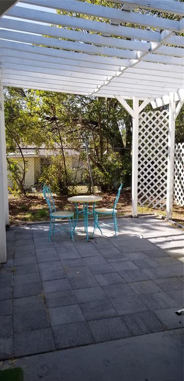 Picture of 3514 Tiki Drive Unit 27, Holiday FL 34691