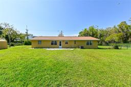 Picture of 6013 Maple Lane, Tampa, FL 33610