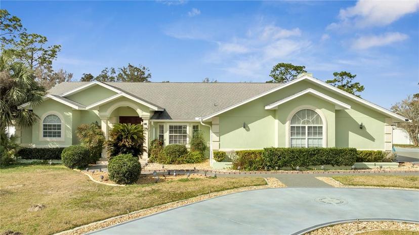 Picture of 5170 NE 64Th Avenue, Silver Springs FL 34488