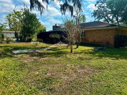 Picture of 406 Bullard Parkway, Temple Terrace, FL 33617